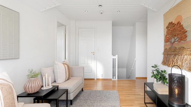Loftstue med plass til sofa