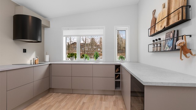 Stort og lekkert kjøkken fra HTH som er vurdert til TG0/1 av takstmann.