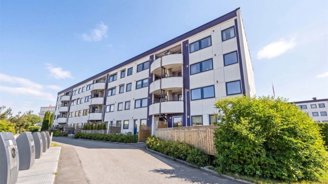 Borettslaget tilbyr leie av parkeringsplass etter venteliste, og har klargjort for el-lading.