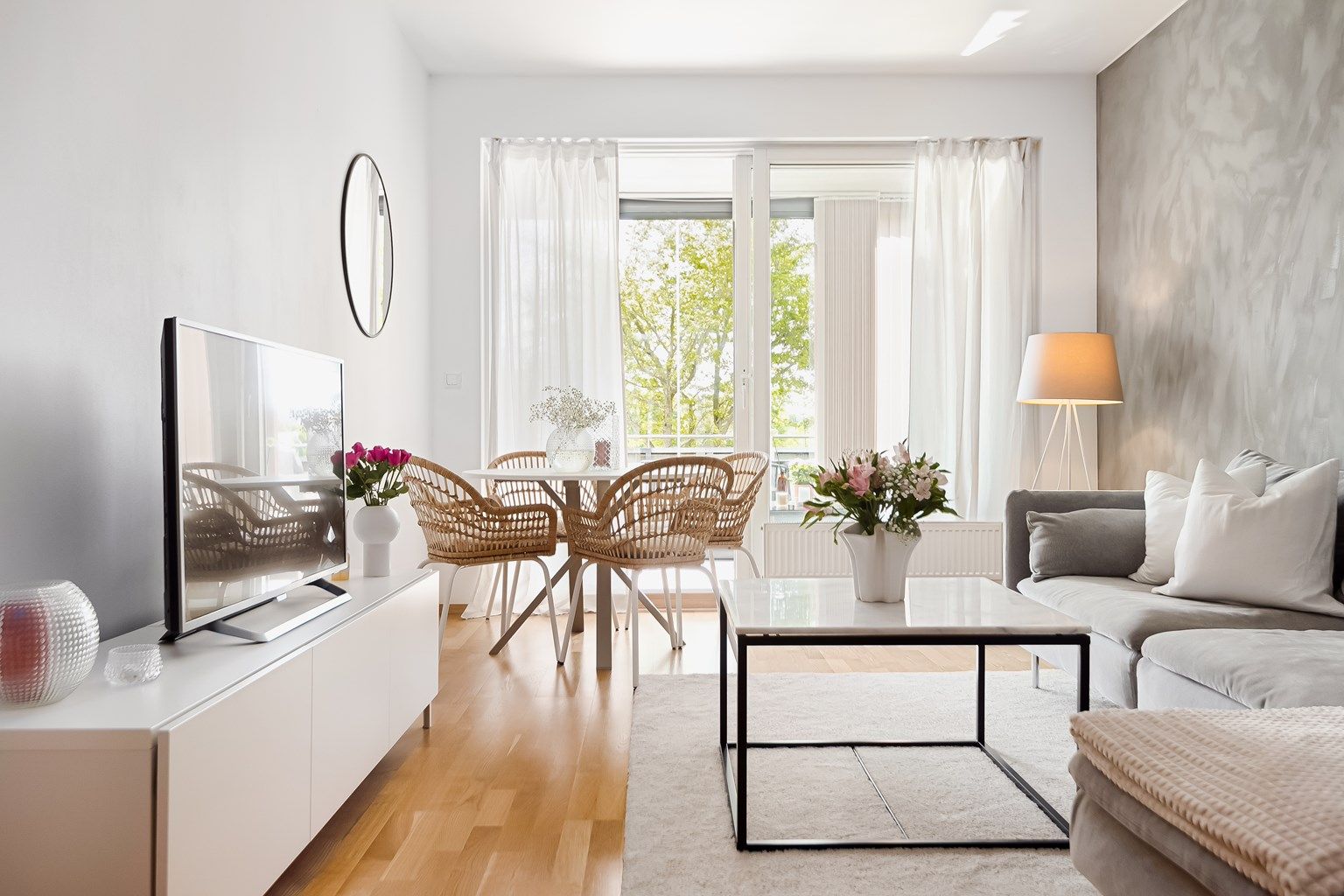 Velkommen til Bjørnsons gate 2 - og denne lekre 2-roms selveieleiligheten beliggende i et veletablert nabolag på Rosenborg!