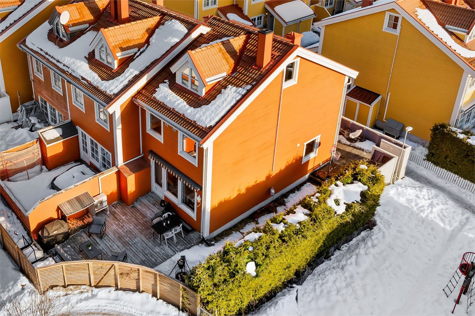 Krogsveen v/Nhut Nam Huynh har gleden av å presentere Åsheimveien 52!