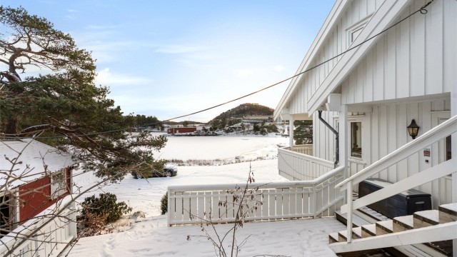 Her bor man med sjøen i nærheten, samtidig som beliggenheten er rolig og tilbaketrukket.