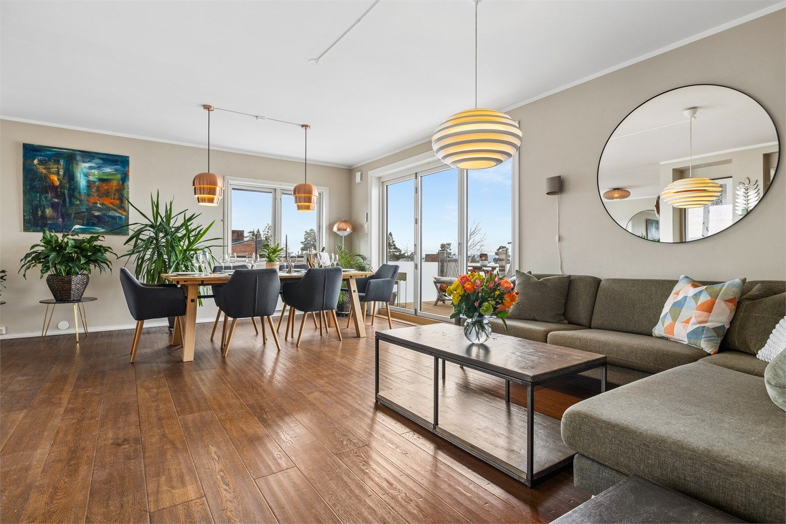 En oversikt over det sosiale allrommet, designet for samvær.