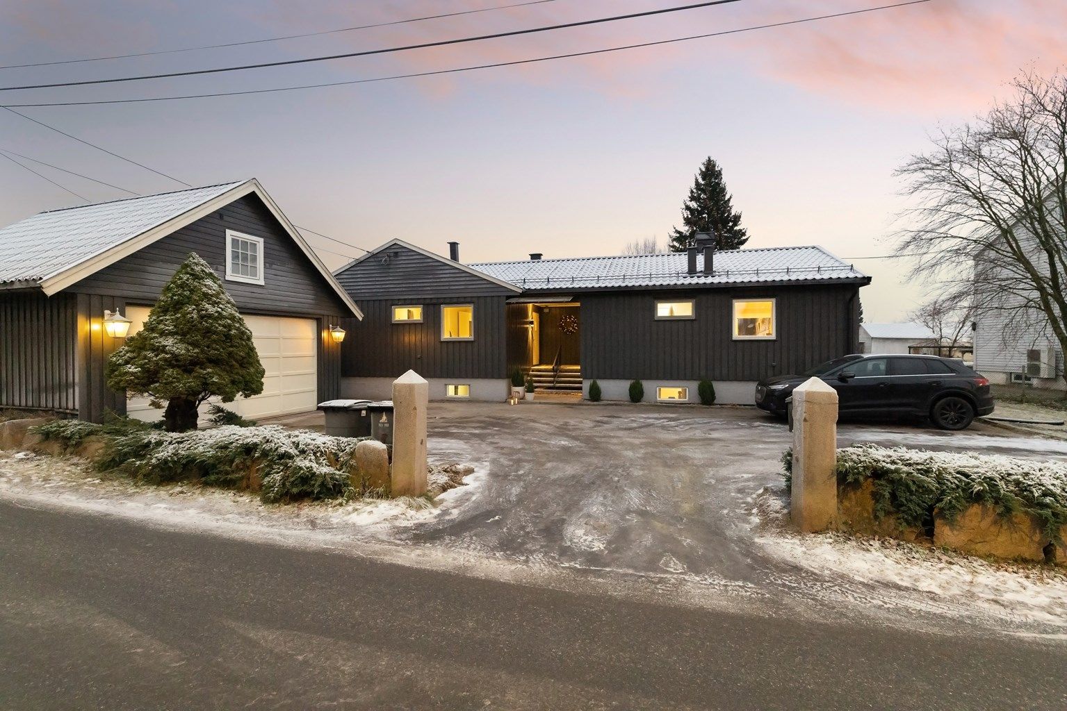 Velkommen til Kryssveien 7D - En stor og innholdsrik bolig perfekt for storfamilien!