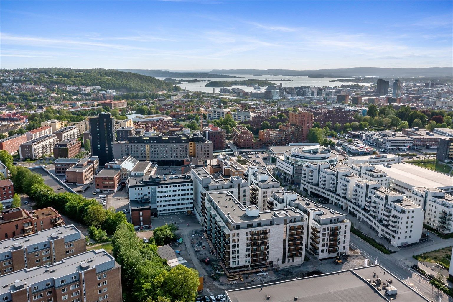Området har vært gjennom en omfattende transformasjon de senere år og har blitt et svært attraktiv område.