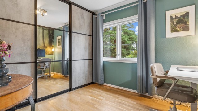 Eier har brukt dette til soverom og nå som kontor