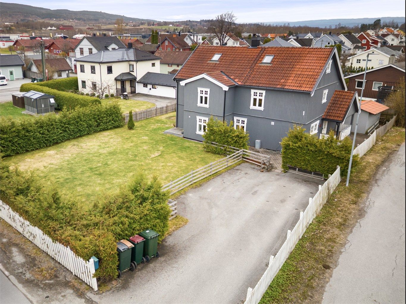 Velkommen til Lysakerveien 1 - Foto: Emotional Landscape Production Ole Thoresen