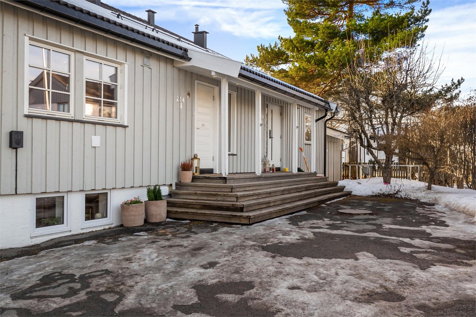 Velkommen inn til hoveddelen av huset