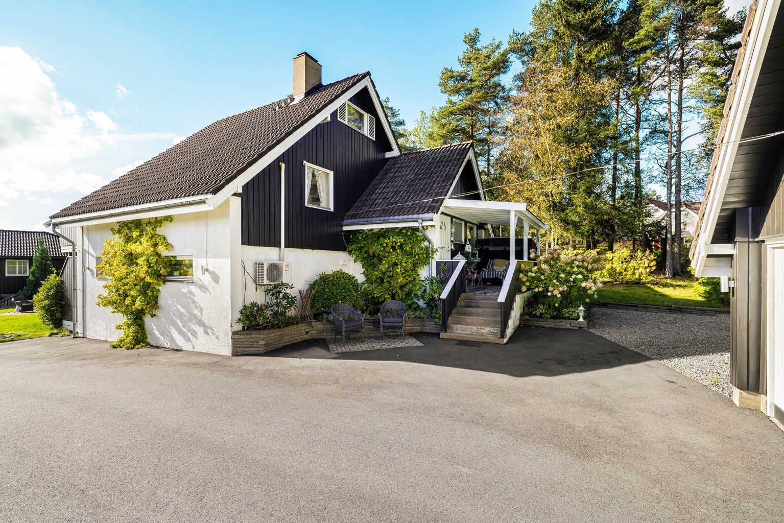 Bergbyveien 27 presenteres av Jørgen Sande Johansen i Krogsveen