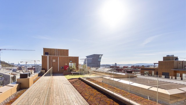 Sameiet har en fantastisk felles takterrasse med flere soner for avslapning og sosialt samvær.