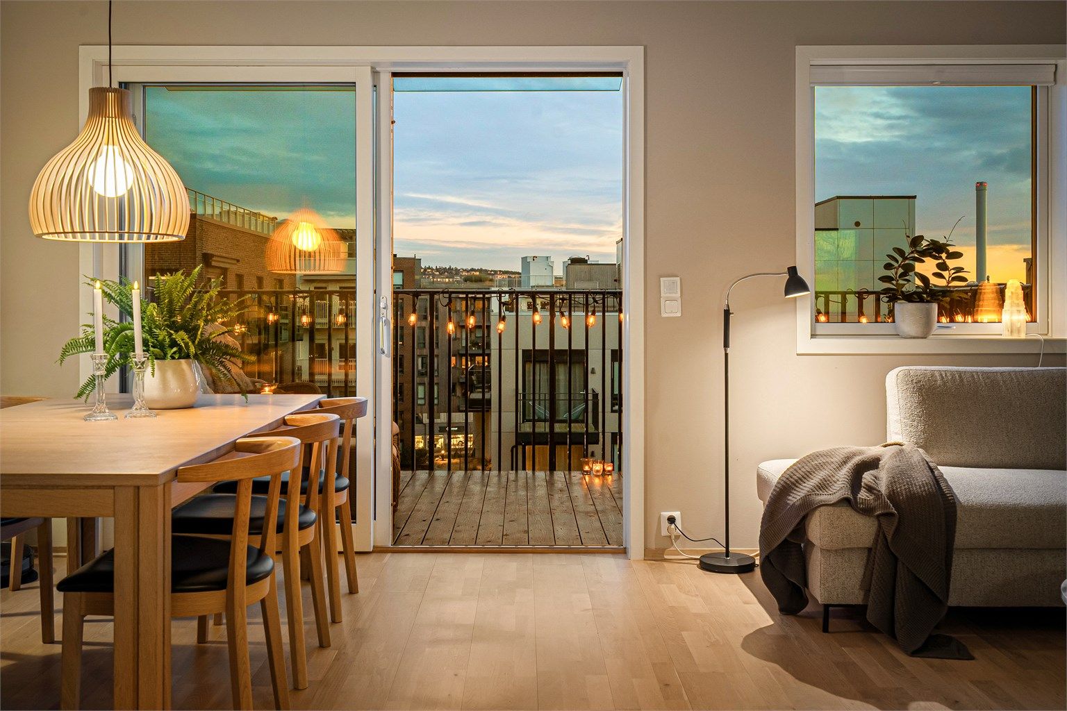 Velkommen til Midtveien 43! Presentert av Emma Eikrem v/ Krogsveen Majorstuen og Oslo Vest. Foto: CASP 