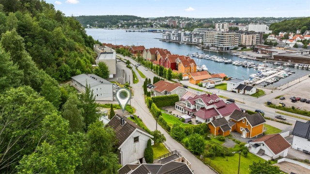 Kamfjordlia 9 - presentert av Krogsveen v/Andreas S. Bjønnes