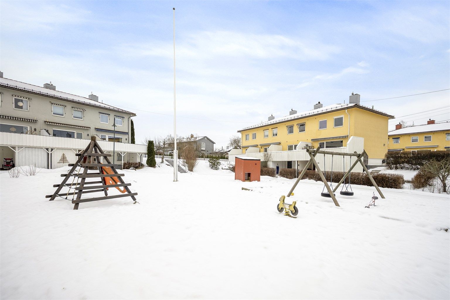 Populære fellesområder for de yngste beboerne i Sameiet og Interesselaget Kringkollen 1.