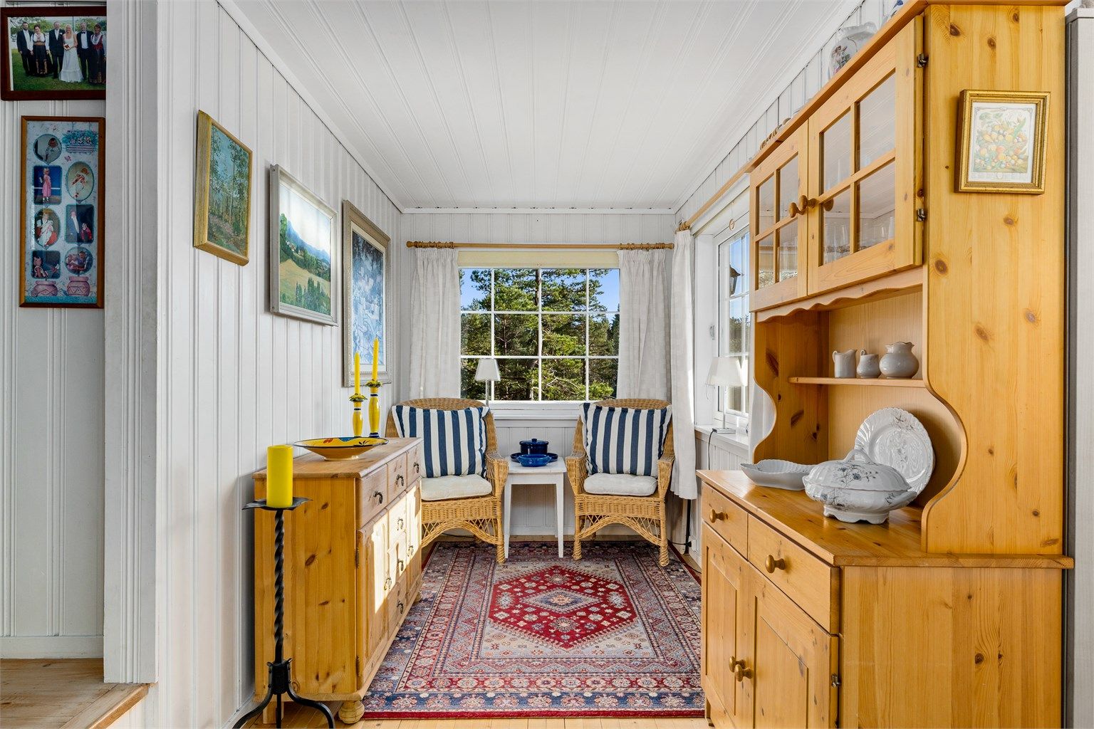 Denne kroken er innlemmet i stua og var tidligere et soverom.