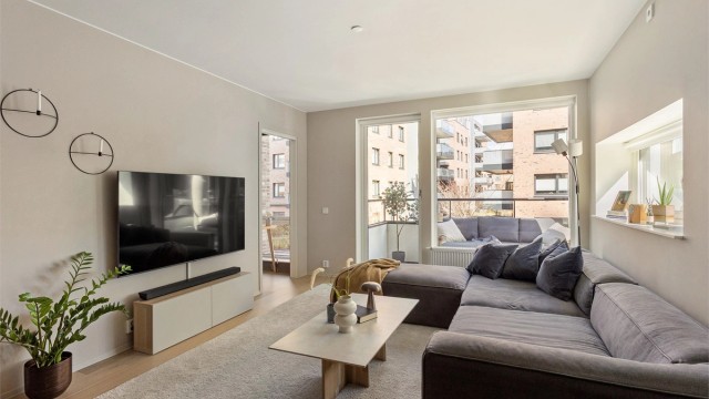 Stine Thorvik v. Krogsveen Hasle har gleden av å presentere Freserveien 29! Foto: Henrik Eriksen, Fotostallen