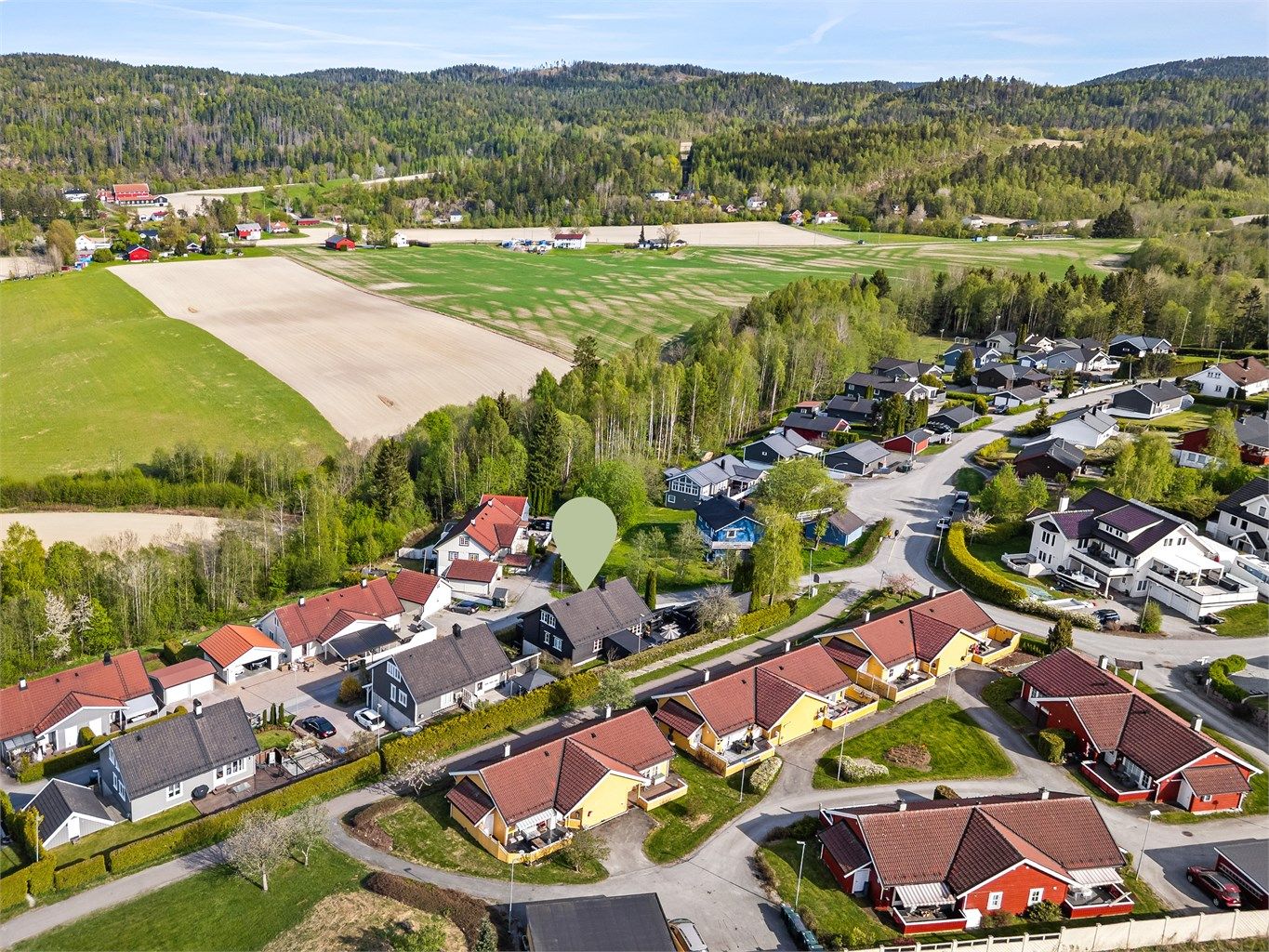 Beliggende i blindvei uten gjennomgangstrafikk, generelt lite trafikk