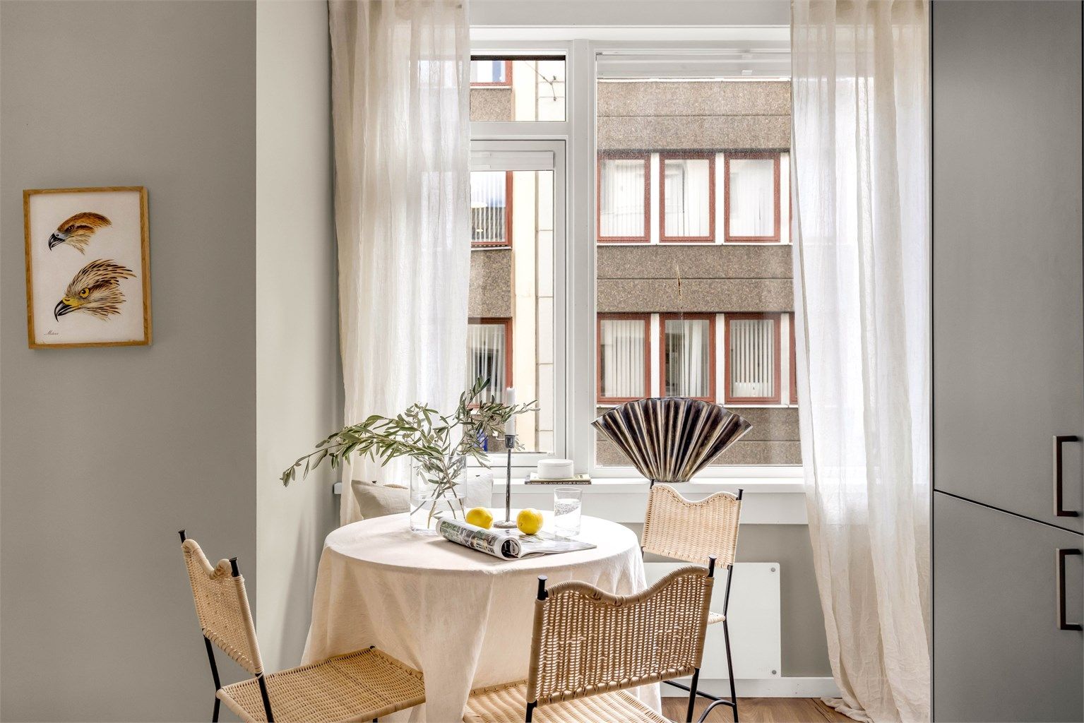 Fin plass til spisebord 