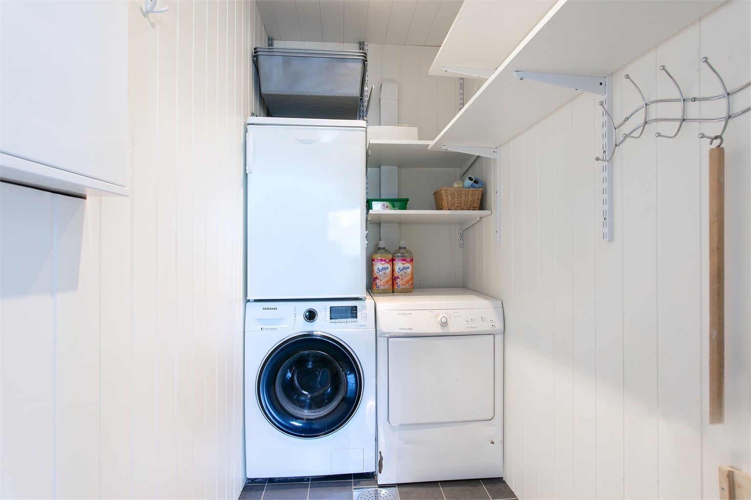 Vaskerom i hovedetasjen (tidligere trapperom) - ikke bruksendret og omsøkt