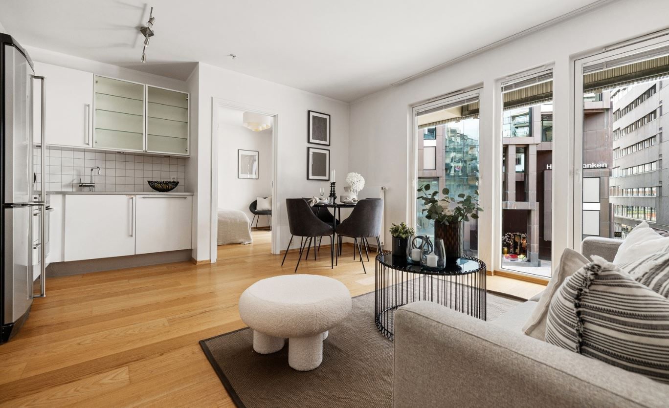 Leiligeheten leies ut umøblert. Evnt møblering etter nærmere avtale. 