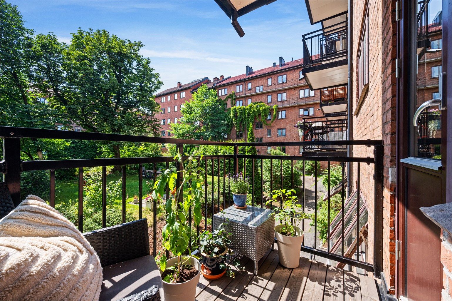 Tom Martinsen v/ Eiendomsmegler Krogsveen har gleden av å presentere Hammergata 9C!