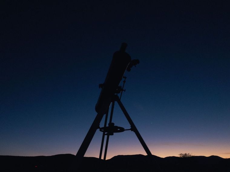 Telescope by Julio López G.