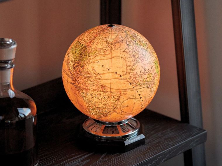 Jaeger-LeCoultre's Illuminated Mappamonde Desk Clock, Ref 163 @Le Petit Suisse