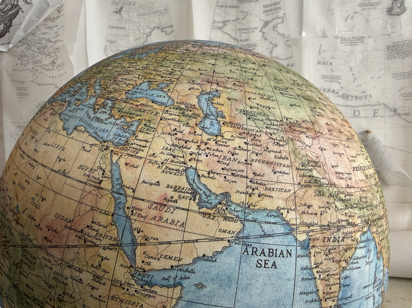 Strait of Hormuz on Historical Globes: Why Narrow Passages Mattered