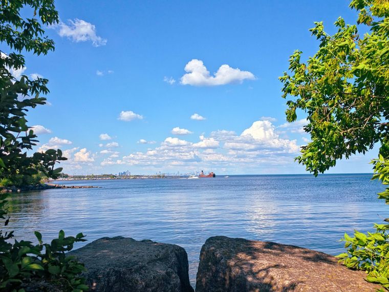 Lake Ontario - Photo by Rs Lens