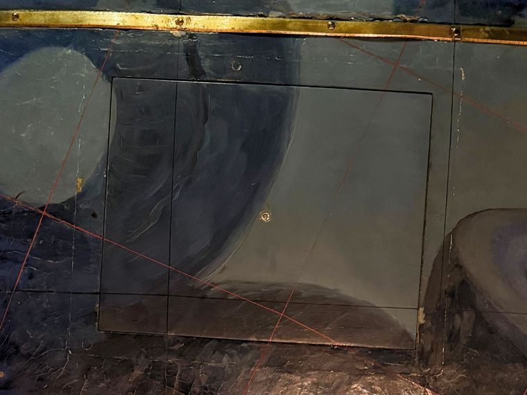 One of the hatches used by Coronelli to work from inside the globe