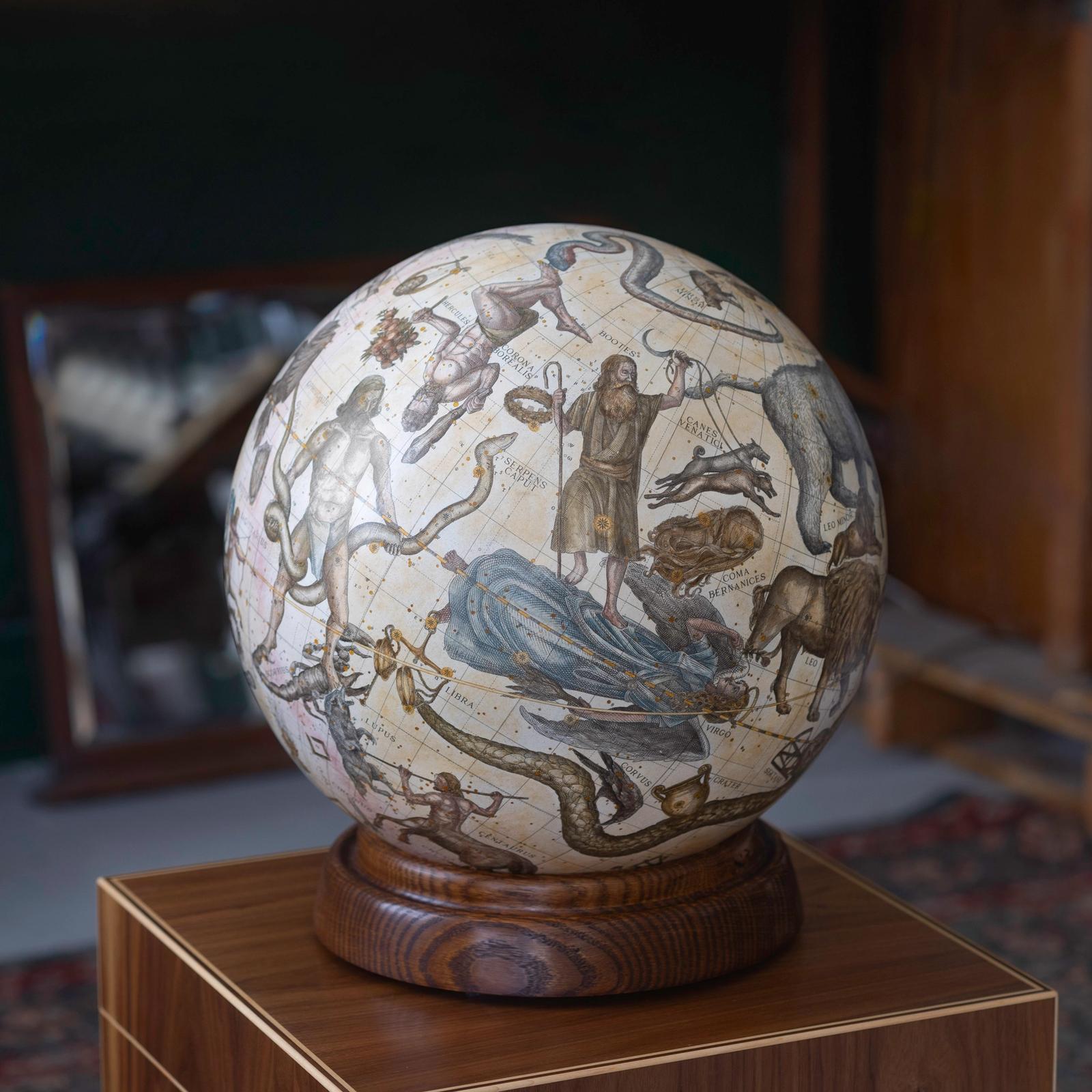 Handmade globe Leonardo Frigo, Celestial Globe with stars and constellations