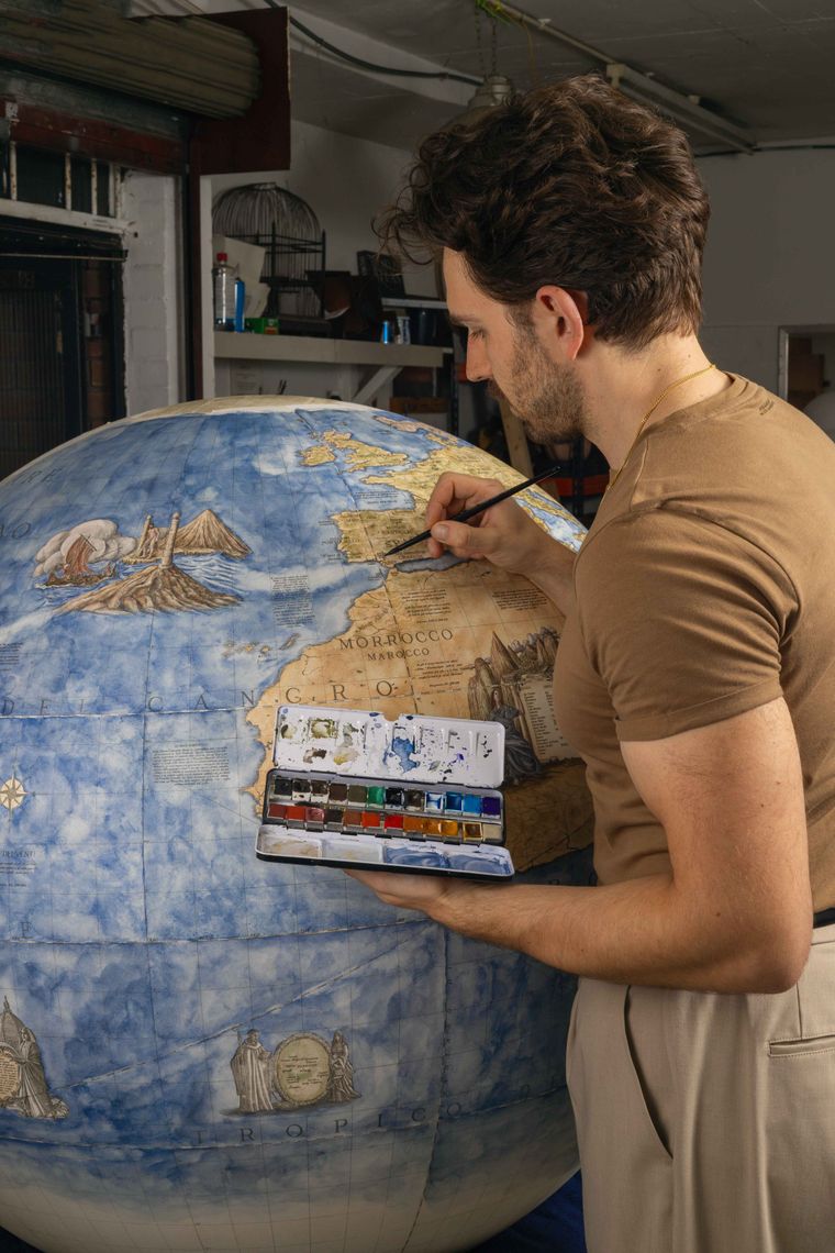 Dante's Globe in the making, by Leonardo Frigo