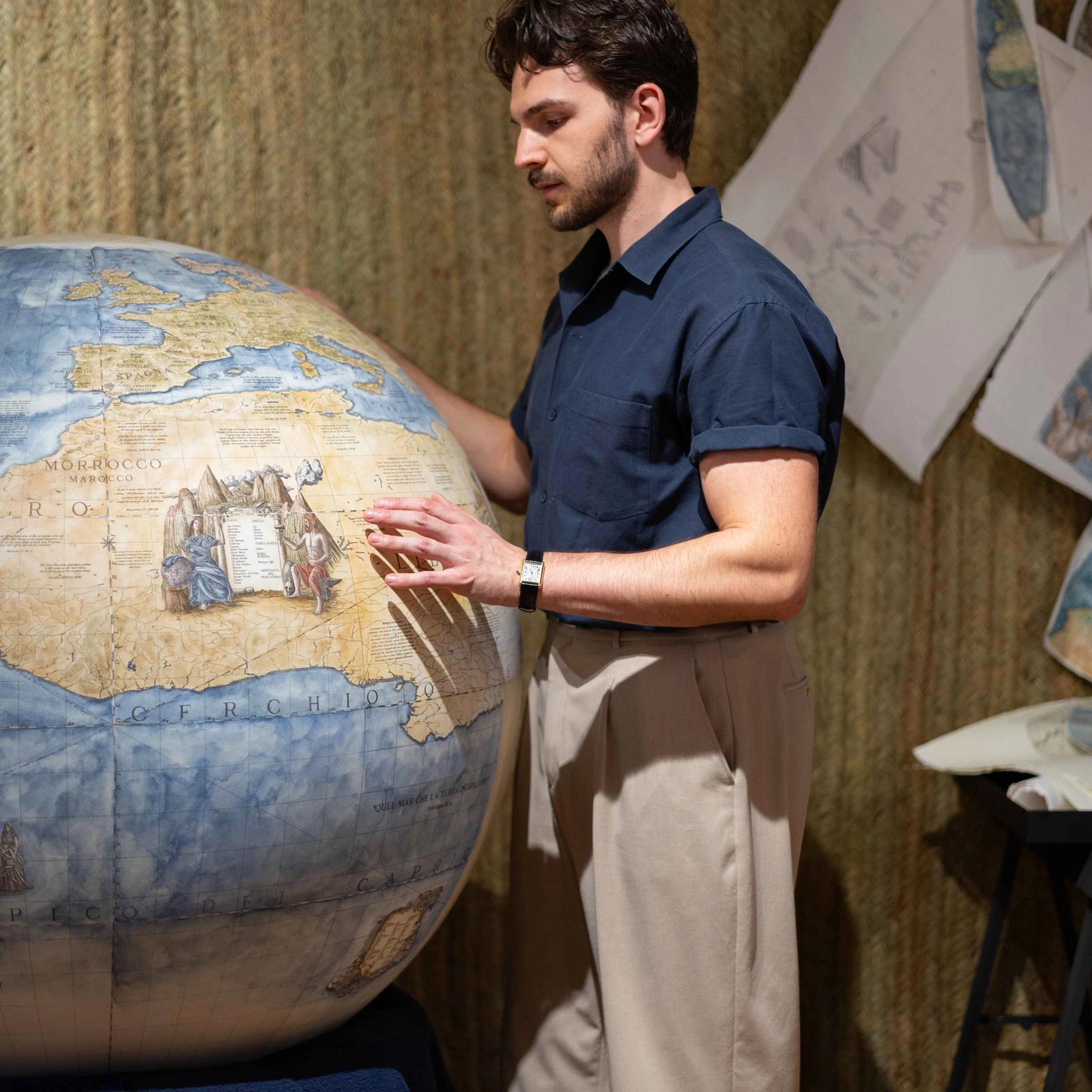 Leonardo Frigo: Globes between Dante and Coronelli