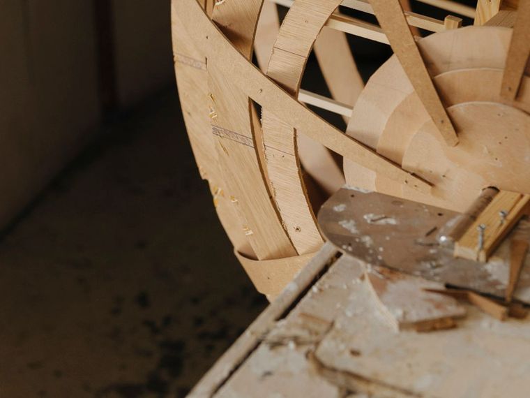 Structural base used in globe creation