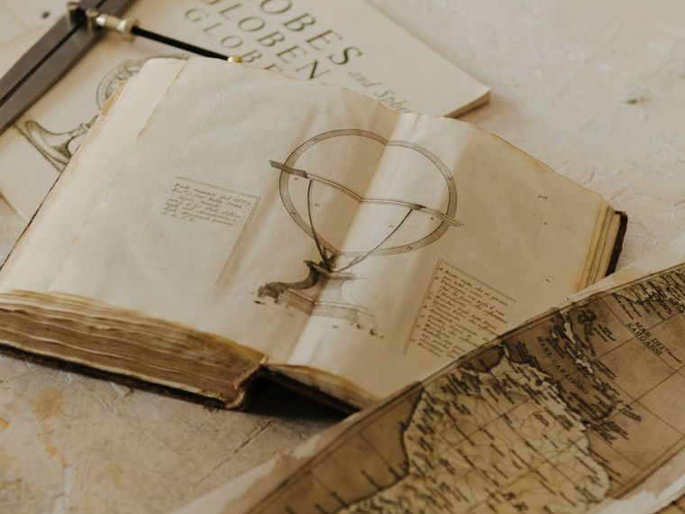A double-page illustration featured in Coronelli’s Epitome Cosmografica