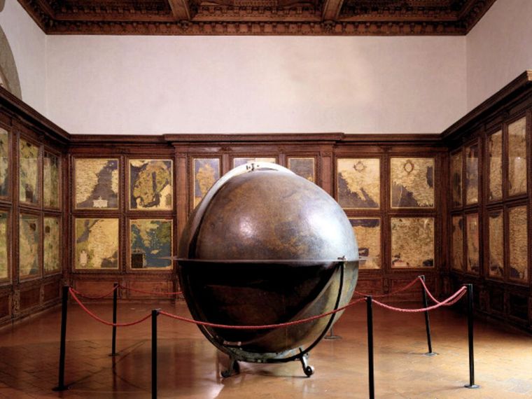 Central View of the Hall