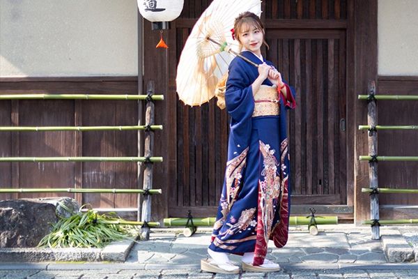 正絹振袖（ヘアセット付き） | 京都で人気の着物レンタル店江戸和装工房雅