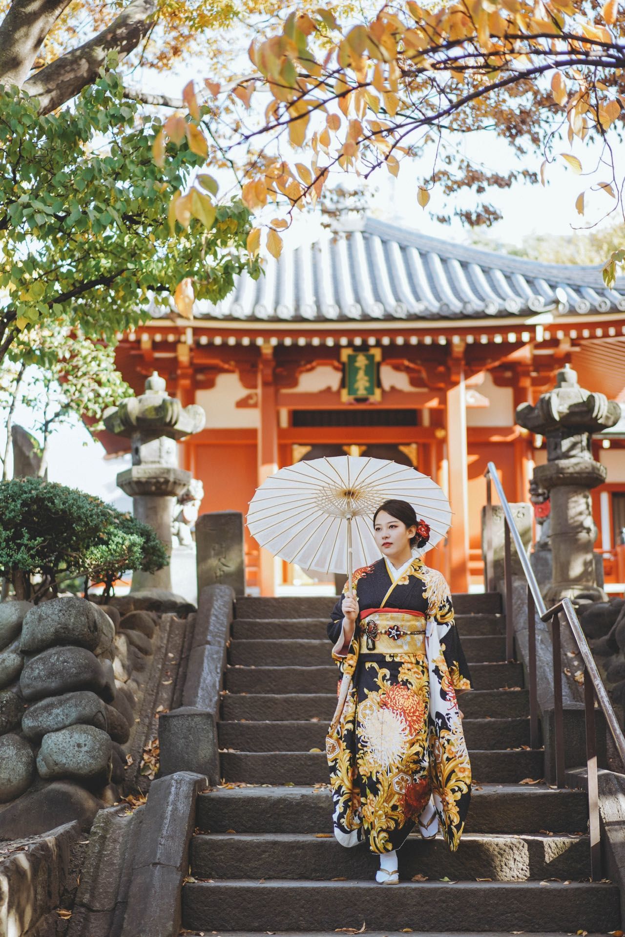 Luxury Silk Furisode Kimono Plan | Kyoto Kimono Rental Shop MIYABI