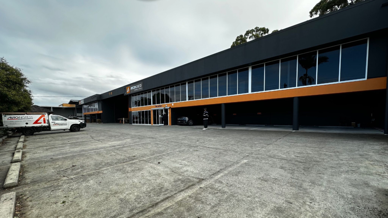 Exterior image of Auto Ingress