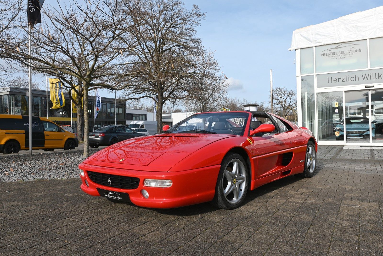 Ferrari F355