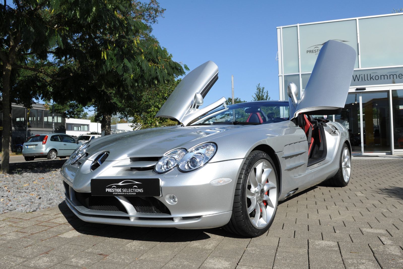 Mercedes-Benz SLR