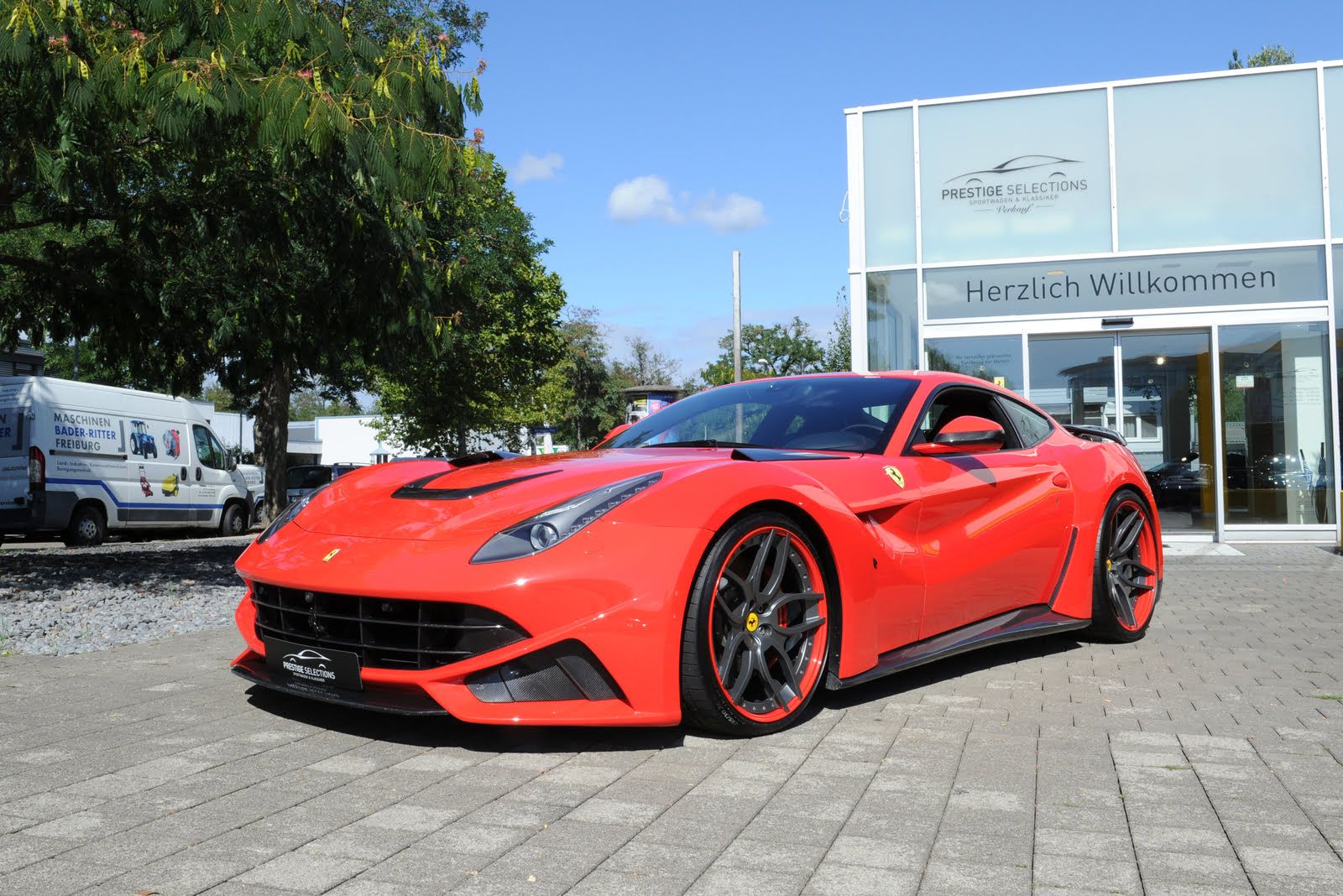 Ferrari F12
