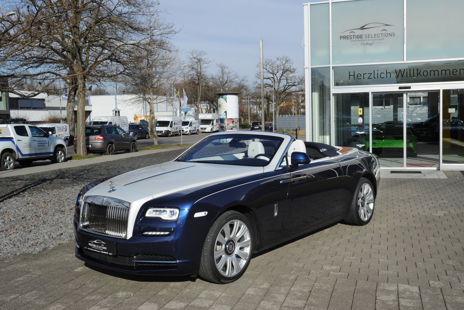 Rolls-Royce Dawn