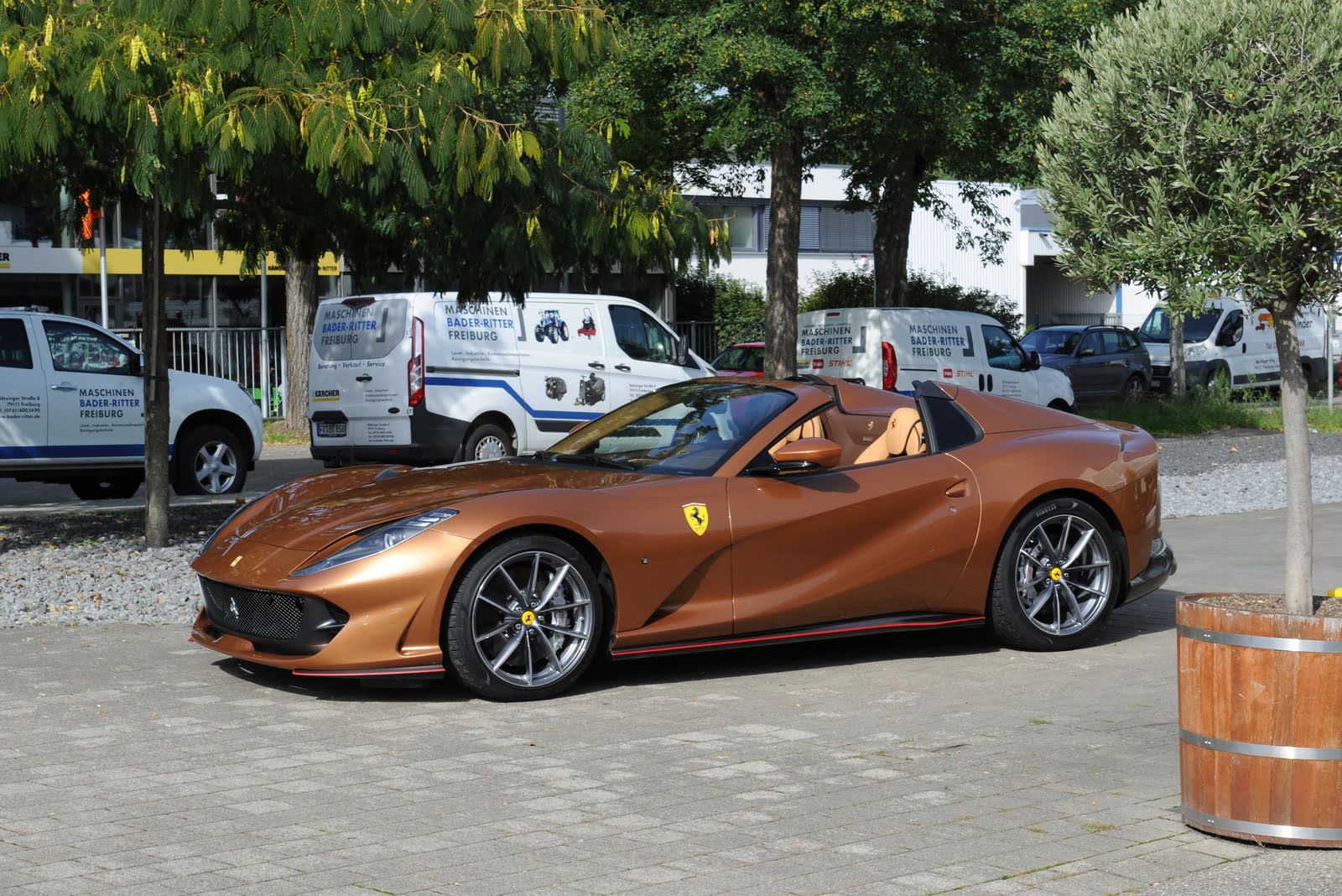 Ferrari 812 GTS