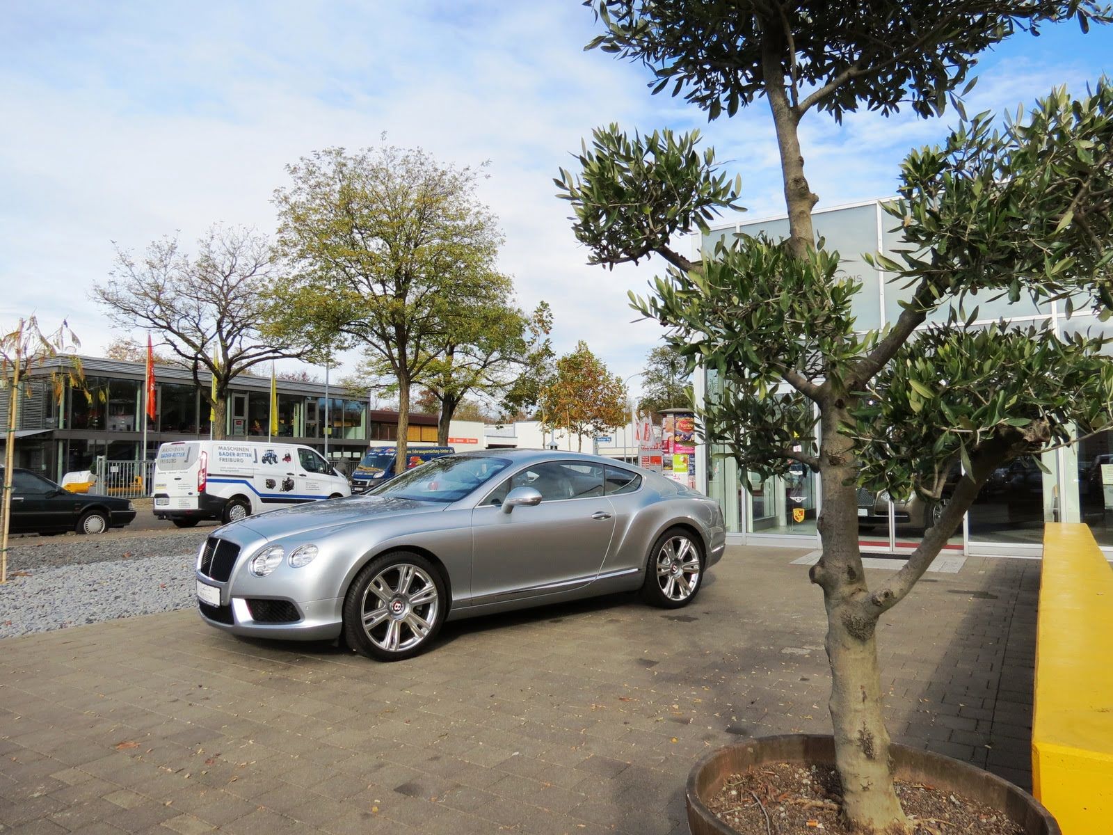 Bentley GT V8