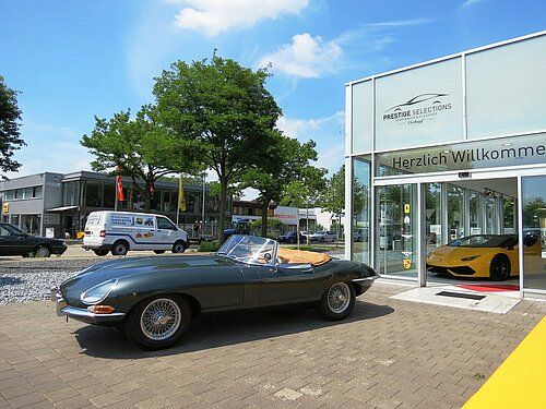 Jaguar E Type S1 Roadster