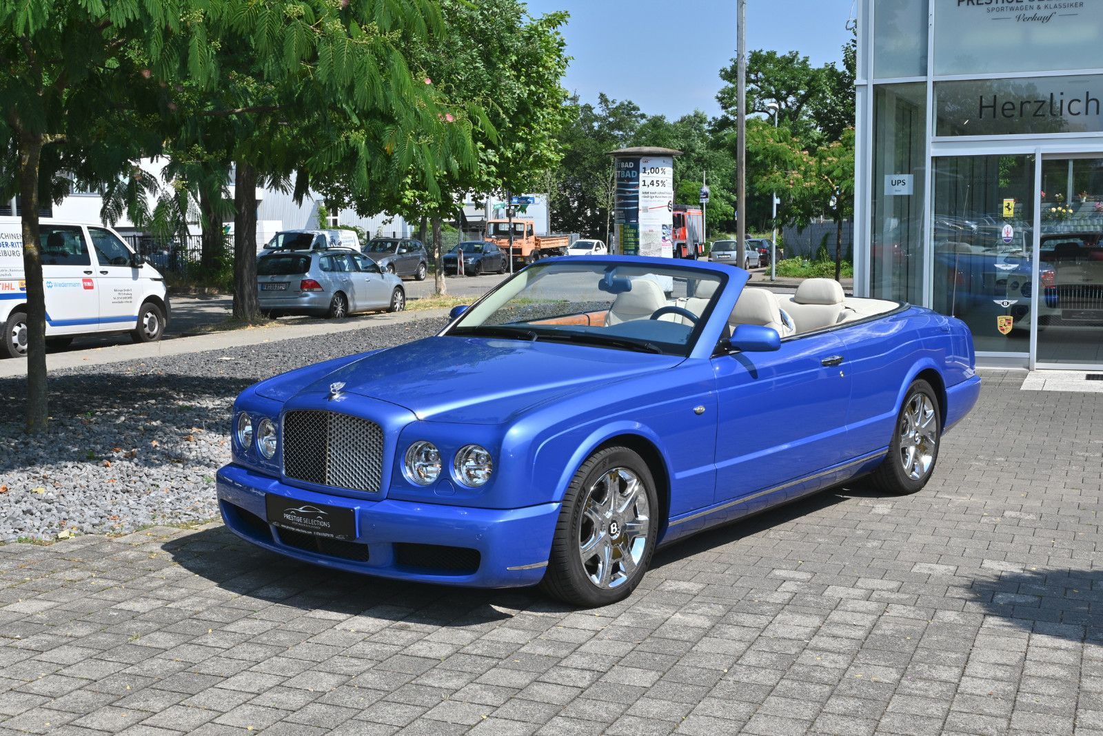 Bentley Azure