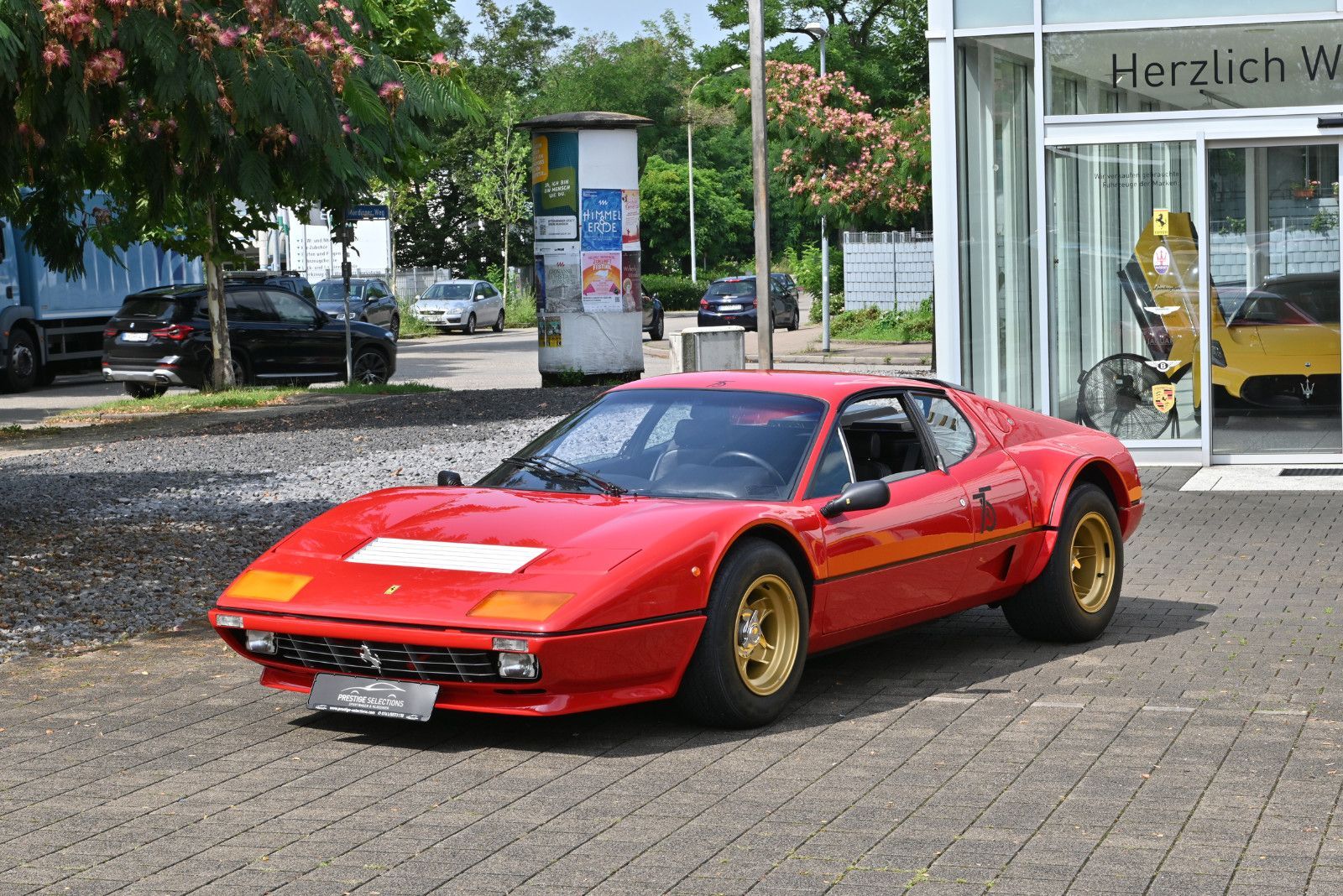 Ferrari 512