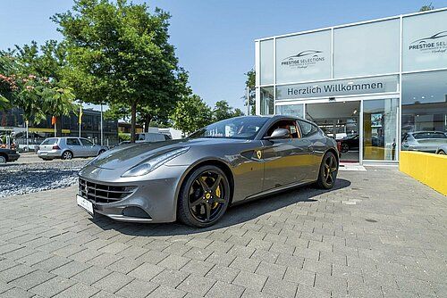 Ferrari FF