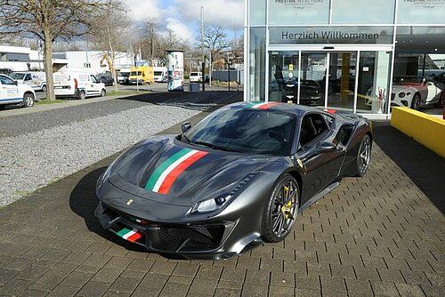 Ferrari 488 pista