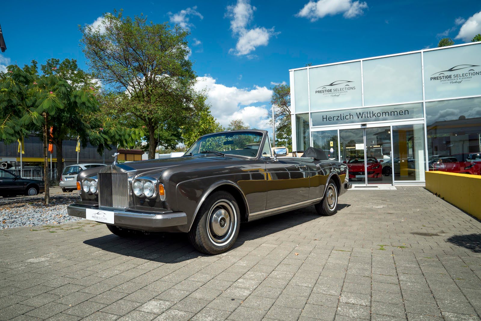 Rolls-Royce Corniche